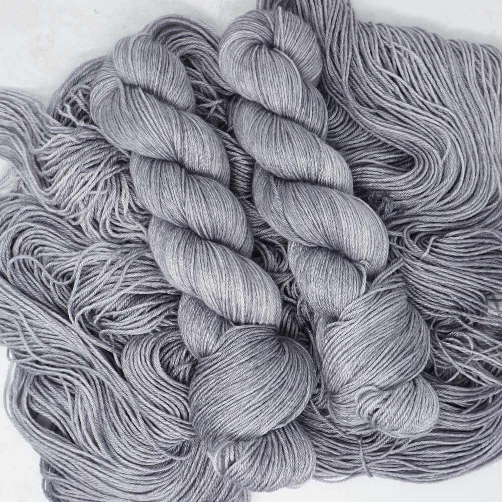 High Tide hand dyed yarn colourway shown on Silky BFL Yarn base | Market Town Yarns
