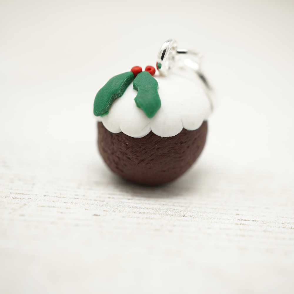 Handmade Polymer Clay Stitch Marker / Progress Keeper - Christmas Pudding 3D | Market Town Yarns