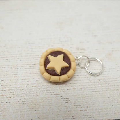 Handmade Polymer Clay Stitch Marker / Progress Keeper - Mince Pie | Market Town Yarns