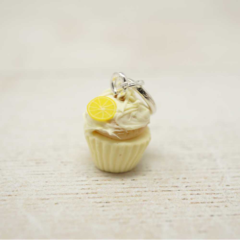 Cupcake-shaped keychain with lemon on a light wooden surface |Market Town Yarns