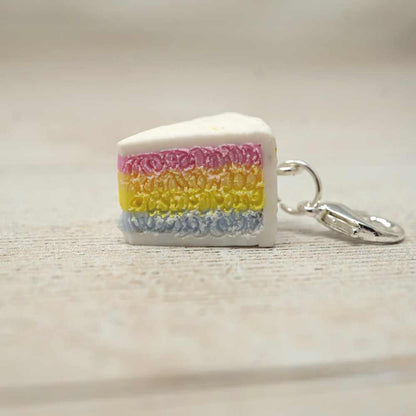Handmade Polymer Clay Stitch Marker / Progress Keeper - Pastel Rainbow Cake | Market Town Yarns