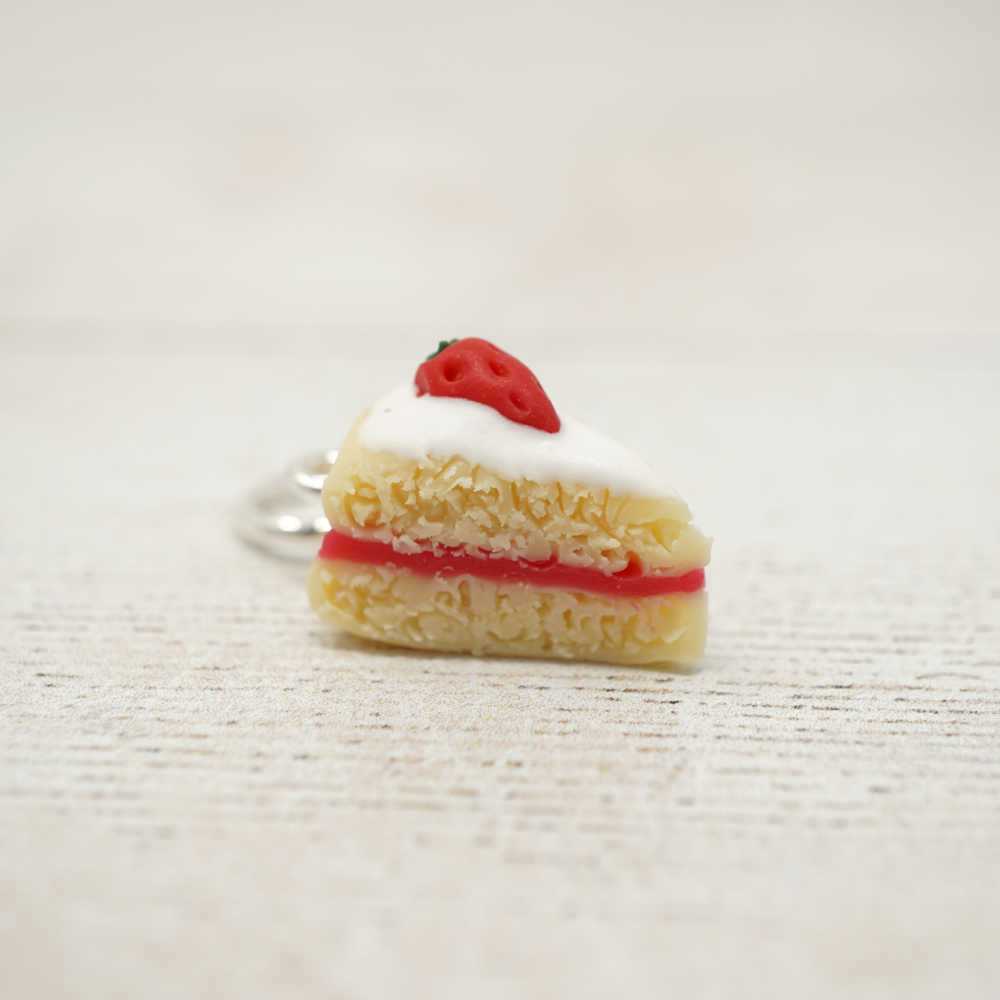 Handmade Polymer Clay Stitch Marker / Progress Keeper - Strawberry Sponge Cake | Market Town Yarns